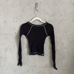 UO CONTRAST STITCH LONG SLEEVE